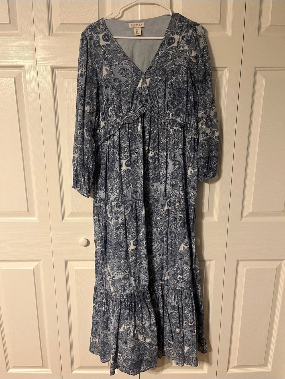 Rachel Zoe blue Paisley V-Neck Tiered Maxi Dress cotton M